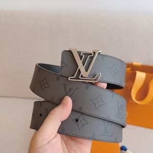 Meet your Posher, Dori